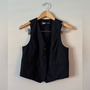 Zara Women's Classic Black Buttoned Vest